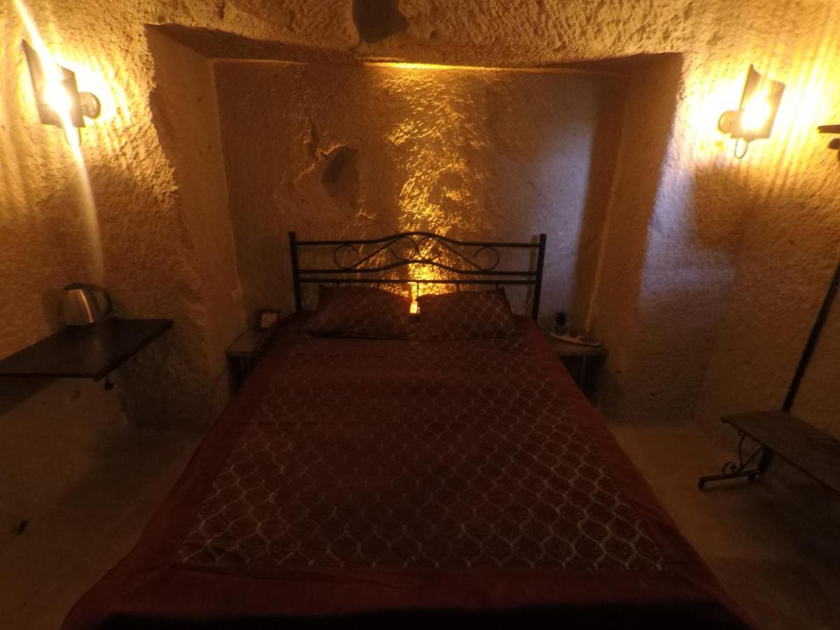 Cappadocia St.Nino'S Garden Bed & Breakfast Ortahisar Bagian luar foto