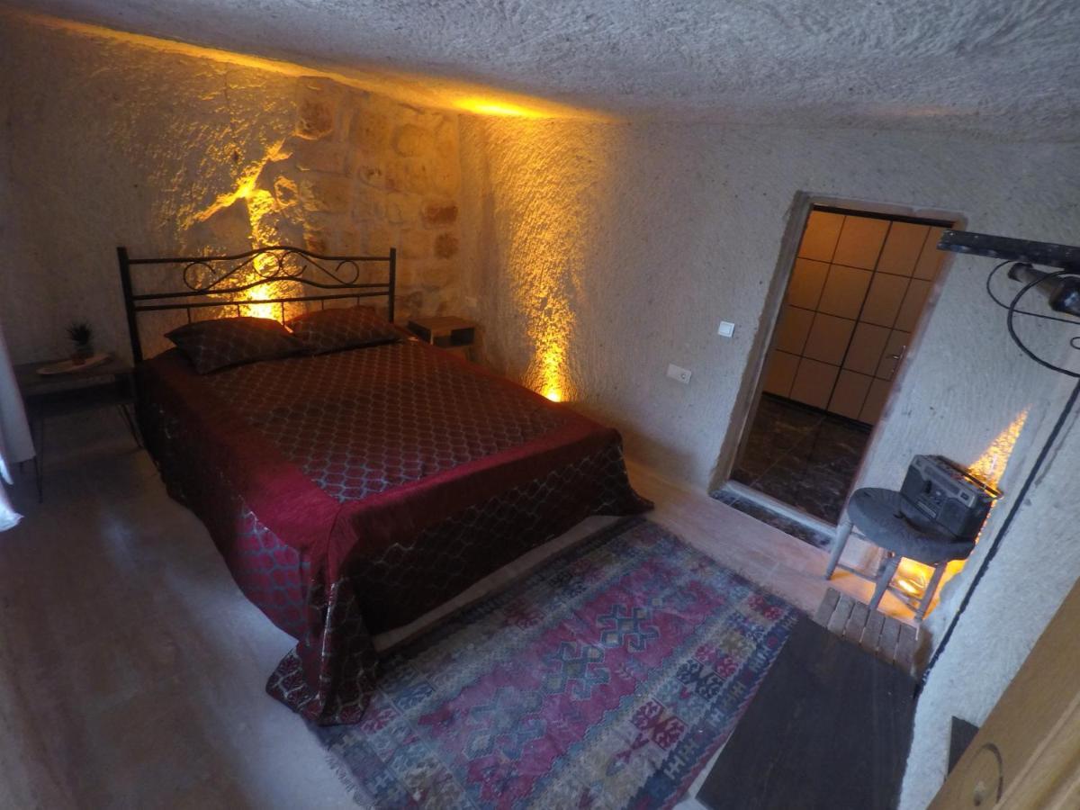 Cappadocia St.Nino'S Garden Bed & Breakfast Ortahisar Bagian luar foto