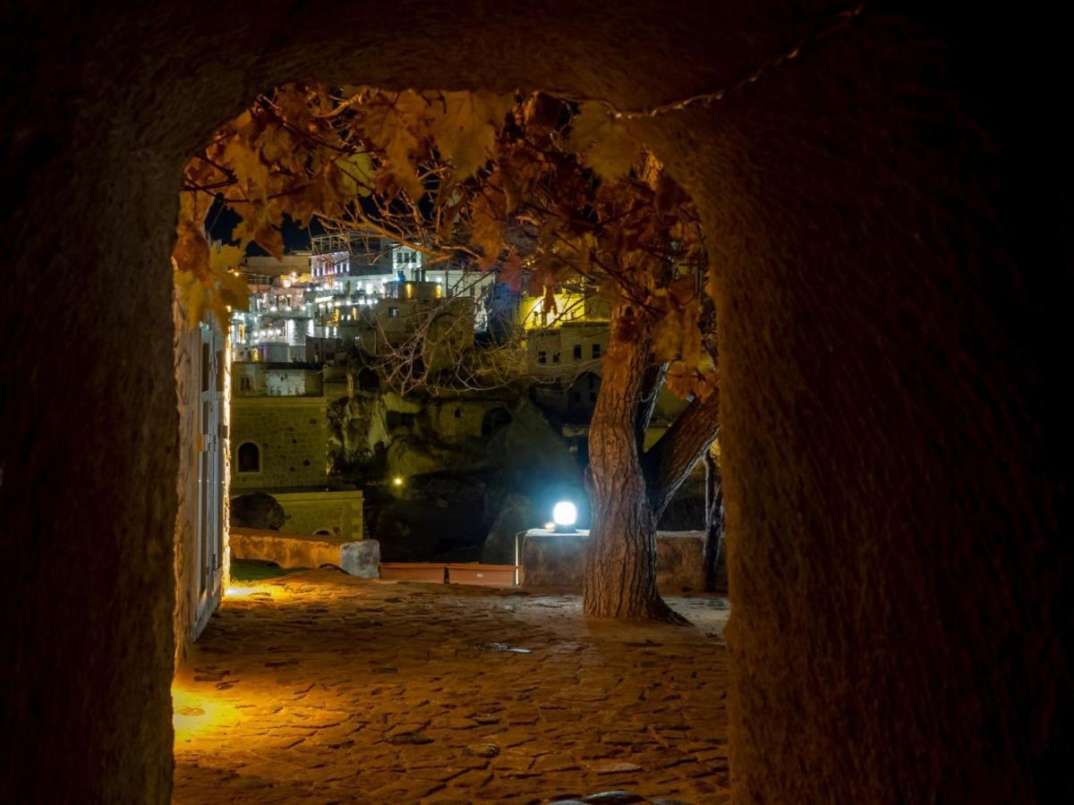 Cappadocia St.Nino'S Garden Bed & Breakfast Ortahisar Bagian luar foto